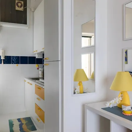 144 - Sunshine 9, Fronte E Vista Mare, 100metri Apartamento Sanremo