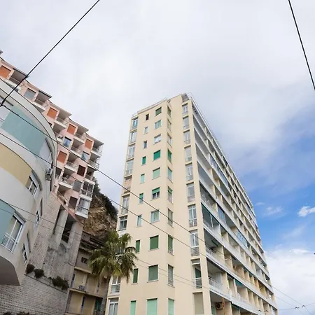 144 - Sunshine 9, Fronte E Vista Mare, 100metri דירה *